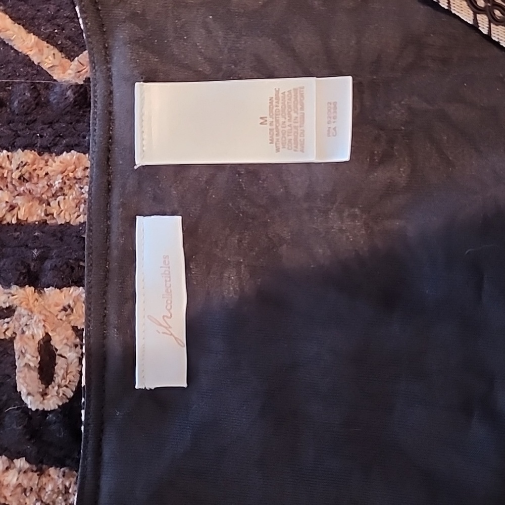 Detailed top - Picture 4 of 7